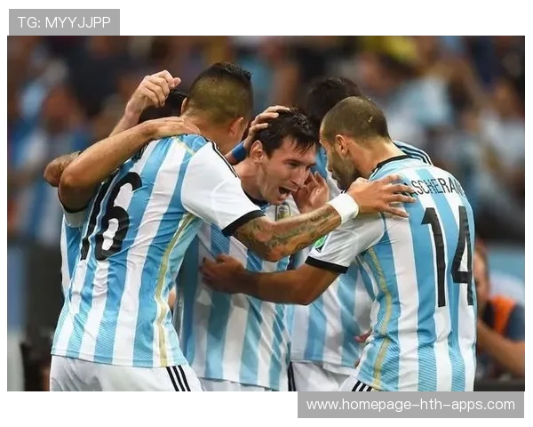 佛得角奇迹继续：爆冷战胜喀麦隆，晋级世界杯仅一步之遥，佛得角球员