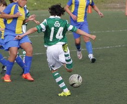 hth体育真人-中国斯诺克选手吴宜泽表现抢眼，成功逆转特鲁姆普进入8强。，大陆斯诺克选手